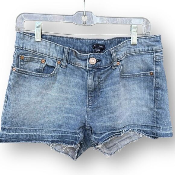 GAP Hadley Comfort Stretch Demin Jean Short Classic Everyday Women's size 8 - Picture 1 of 9